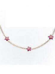 U.S. Polo Assn. Pozłacany naszyjnik z kryształami - dł. 34 cm rozmiar: onesize. Różowe naszyjniki damskie U.S. Polo Assn., z kryształem, metalowe. Za 165.99 zł.