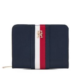 Portfel Tommy Hilfiger. Niebieskie portfele damskie Tommy Hilfiger, bez wzorów, z nylonu. Za 229.99 zł.