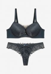 Ciemnozielony Komplet Biustonosz Push Up i Majtki Ozdobione Romantyczną Koronką Zeril. Zielone komplety bielizny Renee, bez wzorów, z koronki. Za 44.99 zł.