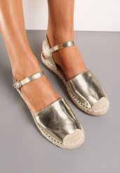 Złote Espadryle na Płaskiej Plecionej Podeszwie i Zakrytym Noskiem Clamirond. Żółte espadryle damskie Renee, bez wzorów, bez obcasa, na płaskiej podeszwie. Za 59.99 zł.