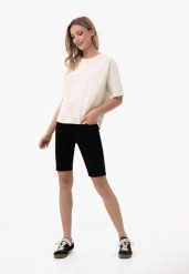 Szorty jeansowe, Slim Fit, E-NEDA. Czarne szorty damskie Volcano, bez wzorów, z bawełny. Za 149.99 zł.