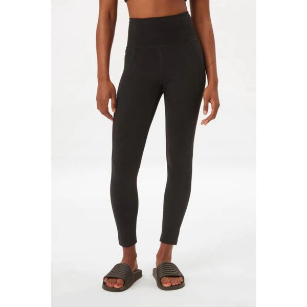 Damskie legginsy 7/8 Girlfriend Collective Compressive High-Rise. Zielone legginsy damskie GIRLFRIEND COLLECTIVE, xl, bez wzorów, z materiału. Za 355.00 zł.