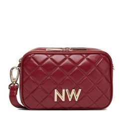 Torebka Nine West. Czerwone listonoszki damskie Nine West, bez wzorów, bez dodatków. Za 279.99 zł.