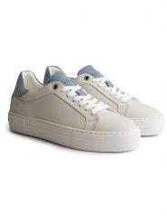TRAVELIN' Skórzane sneakersy "Santec" w kolorze kremowo-błękitnym rozmiar: 38. Brązowe obuwie sportowe damskie Travelin', bez zapięcia. Za 339.00 zł.