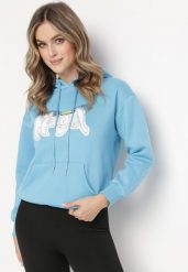 Jasnoniebieska Bluza Ocieplona z Kapturem i Nadrukiem Wesa. Niebieskie bluzy damskie Born2be, l, bez wzorów, z jeansu, z kapturem. Za 84.99 zł.