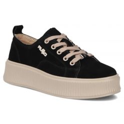 Skórzane półbuty sneakersy na platformie czarne Filippo DP6122. Czarne półbuty damskie Filippo, bez wzorów, ze skóry, bez obcasa, na platformie, bez zapięcia. Za 199.99 zł.