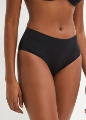 Figi panty Feel Comfort bezszwowe (3 pary). Czarne figi bonprix, bez wzorów. Za 89.99 zł.