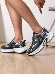 Sixth Sens Sneakersy w kolorze srebrno-czarno-białym rozmiar: 39. Białe obuwie sportowe damskie Sixth Sens, bez zapięcia. Za 114.44 zł.