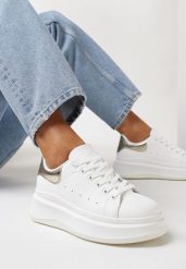 Biało-Złote Sneakersy z Delikatną Perforacją i Gumowym Misiem przy Sznurówkach Zephra. Białe obuwie sportowe damskie Born2be, z gumy, bez zapięcia. Za 109.99 zł.