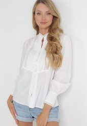 Biała Koszula ze Stójką i Koronkowymi Tasiemkami Falia. Białe koszule damskie Born2be, l, bez wzorów, z koronki, bez kołnierzyka, bez ramiączek. Za 139.99 zł.