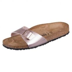 Klapki damskie Birkenstock Madrid. Żółte klapki damskie Birkenstock, bez wzorów, z materiału, bez obcasa, bez zapięcia. Za 412.00 zł.
