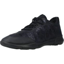 Buty GEOX D NEBULA X A Niebieski. Niebieskie obuwie trekkingowe damskie Geox, z materiału, bez zapięcia. Za 305.99 zł.