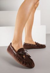 Brązowe Mokasyny z Ozdobnymi Przeszyciami Koralikami i Kokardą Mountainthorne. Brązowe mokasyny damskie Born2be, z jeansu, bez obcasa. Za 99.99 zł.