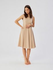 Stylove Sukienka w kolorze beżowym rozmiar: L. Brązowe sukienki damskie Stylove, bez wzorów, bez ramiączek. Za 233.33 zł.
