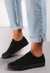 Czarne Trampki Theophelaia. Czarne trampki damskie Renee, z aplikacjami, z jeansu, przed kostkę, bez zapięcia. Za 44.99 zł.