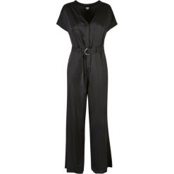 Kombinezon z paskiem dla kobiet Urban Classics Satin. Czarne kombinezony damskie Urban Classics, m, bez wzorów, z elastanu, eleganckie, bez kołnierzyka, bez ramiączek, krótkie. Za 270.55 zł.
