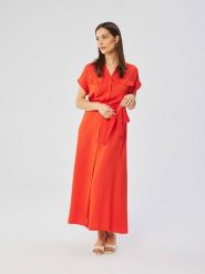 Stylove Sukienka w kolorze czerwonym rozmiar: XL. Czerwone sukienki damskie Stylove, bez wzorów, z tkaniny, bez ramiączek. Za 291.25 zł.