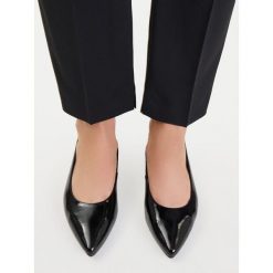 Baleriny Lasocki. Czarne balerinki damskie Lasocki, bez wzorów. Za 169.99 zł.