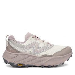 Buty do biegania New Balance. Białe obuwie sportowe damskie New Balance, do biegania. Za 699.99 zł.