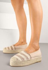 Ciemnobeżowe Espadryle na Platformie Ozdobione Plecionką w Stylu Boho Lelisse. Brązowe espadryle damskie Renee, bez wzorów, bez obcasa, na platformie. Za 74.99 zł.