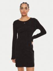 Guess Sukienka dzianinowa O4BK02 KCHZ2 Czarny Regular Fit. Czarne sukienki damskie Guess, z aplikacjami, z bawełny, bez ramiączek. Za 159.99 zł.