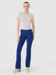 4F Legginsy z rozszerzanymi nogawkami damskie - granatowe XL. Niebieskie legginsy damskie 4F, s, bez wzorów, z bawełny. W wyprzedaży za 59.99 zł.