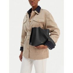 Torebka GINO ROSSI. Czarne torebki klasyczne damskie Gino Rossi, bez dodatków. Za 279.99 zł.