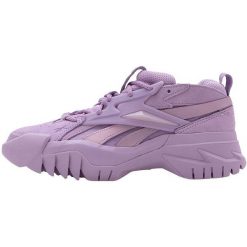 Adidasy Reebok X Cardi B Club C V2, Kobiety. Fioletowe obuwie sportowe damskie Reebok, ze skóry, bez zapięcia. W wyprzedaży za 390.00 zł.