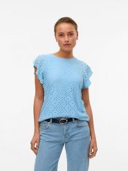 Vero Moda Koszulka w kolorze błękitnym rozmiar: S. Niebieskie koszulki damskie Vero Moda, s, bez wzorów, bez kołnierzyka, bez ramiączek. Za 65.85 zł.