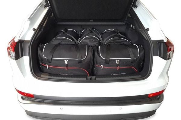 Torby Do Bagażnika Audi Q4 E-Tron Sportback Ev 2021+ 5Szt Kjust. Czarne torby podróżne KJUST, bez wzorów, z kauczuku. Za 1,444.00 zł.