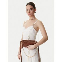 Torebka Coccinelle. Brązowe torebki klasyczne damskie Coccinelle, bez dodatków. Za 1,209.00 zł.