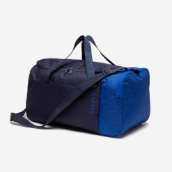 Torba sportowa Kipsta Essential 35 l. Niebieskie torby sportowe KIPSTA, bez wzorów, z materiału. Za 44.99 zł.