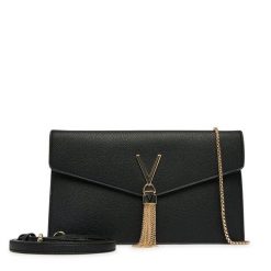 Torebka Valentino. Czarne torebki wieczorowe damskie Valentino, bez wzorów, bez dodatków. Za 439.99 zł.