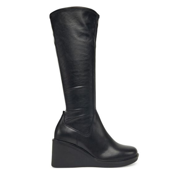 Kozaki Vagabond Shoemakers. Czarne kozaki damskie Vagabond Shoemakers, bez obcasa, na koturnie, bez zapięcia. Za 899.99 zł.