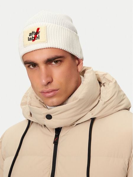 After Label Czapka Kiruna A00085 Écru. Czapki damskie After Label, na zimę, bez wzorów, z wełny. Za 229.99 zł.