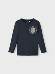NAME IT Bluzka 13218862 Granatowy Regular Fit. Niebieskie t-shirty i koszulki chłopięce Name it, bez wzorów, z bawełny, bez kołnierzyka, bez ramiączek. Za 49.99 zł.