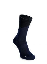 Skarpety merino Devold Endurance Merino Sock. Niebieskie skarpetki damskie Devold, bez wzorów, z elastanu. Za 101.00 zł.