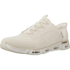 Buty SKECHERS GILDE STEP GRATIFY Żółty. Żółte obuwie sportowe damskie Skechers, bez zapięcia, trekkingowe, Skechers Sport. Za 388.99 zł.