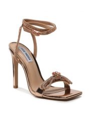Steve Madden Sandały Unleash SM11002333-686 Złoty. Żółte sandały damskie Steve Madden, bez wzorów, z tworzywa sztucznego, bez obcasa, na szpilce, bez zapięcia. Za 499.99 zł.