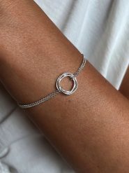 Eclat d'Argent Srebrna bransoletka z elementem ozdobnym rozmiar: onesize. Szare bransoletki damskie Eclat d'Argent, srebrne. Za 86.99 zł.