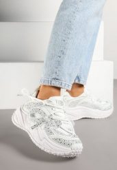 Białe Sneakersy Ozdobione Drobnymi Cyrkoniami Sorisa. Białe obuwie sportowe damskie Born2be, z jeansu, bez zapięcia. Za 129.99 zł.