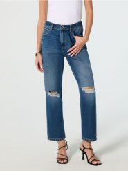 Jeansy mom fit z przetarciami - granatowy. Niebieskie jeansy damskie Sinsay. W wyprzedaży za 32.99 zł.