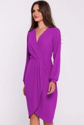 Elegancka sukienka z dekoltem V i zakładkami fuksja. Czerwone sukienki damskie Stylove, bez wzorów, z elastanu, eleganckie, bez ramiączek. Za 409.00 zł.