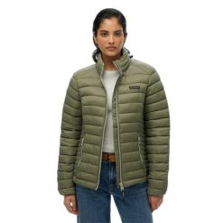 Damska kurtka puchowa Superdry Fuji Lite Padded. Zielone kurtki damskie Superdry, bez wzorów, z puchu, bez kaptura. W wyprzedaży za 326.00 zł.