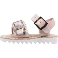 Next METALLIC SPORTY YOUNGER GIRLS Sandały pink. Czerwone sandały dziewczęce Next, z materiału. Za 139.00 zł.