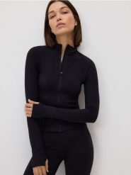 Bluza z suwakiem - czarny. Czarne bluzy damskie Reserved, l, bez wzorów, z dzianiny, bez kaptura. Za 99.99 zł.