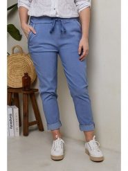 Curvy Lady Spodnie w kolorze niebieskim rozmiar: 40/42. Niebieskie spodnie materiałowe damskie Curvy Lady, bez wzorów, z materiału. Za 118.56 zł.
