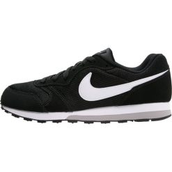 Nike Sportswear RUNNER Tenisówki i Trampki schwarz. Czarne buty sportowe dziewczęce Nike Sportswear, z gumy. Za 189.00 zł.