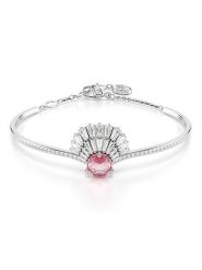 Swarovski Bransoletka z elementem ozdobnym rozmiar: onesize. Różowe bransoletki damskie Swarovski, metalowe. Za 260.99 zł.