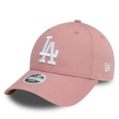 Czapka z daszkiem New Era. Czerwone czapki z daszkiem damskie New Era, bez wzorów. Za 89.99 zł.